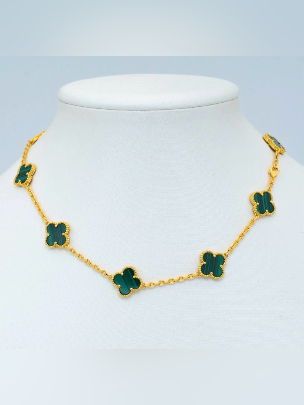 Alhambra Style Green Clover Motif Gold Chain Necklace - Picture 10 of 10